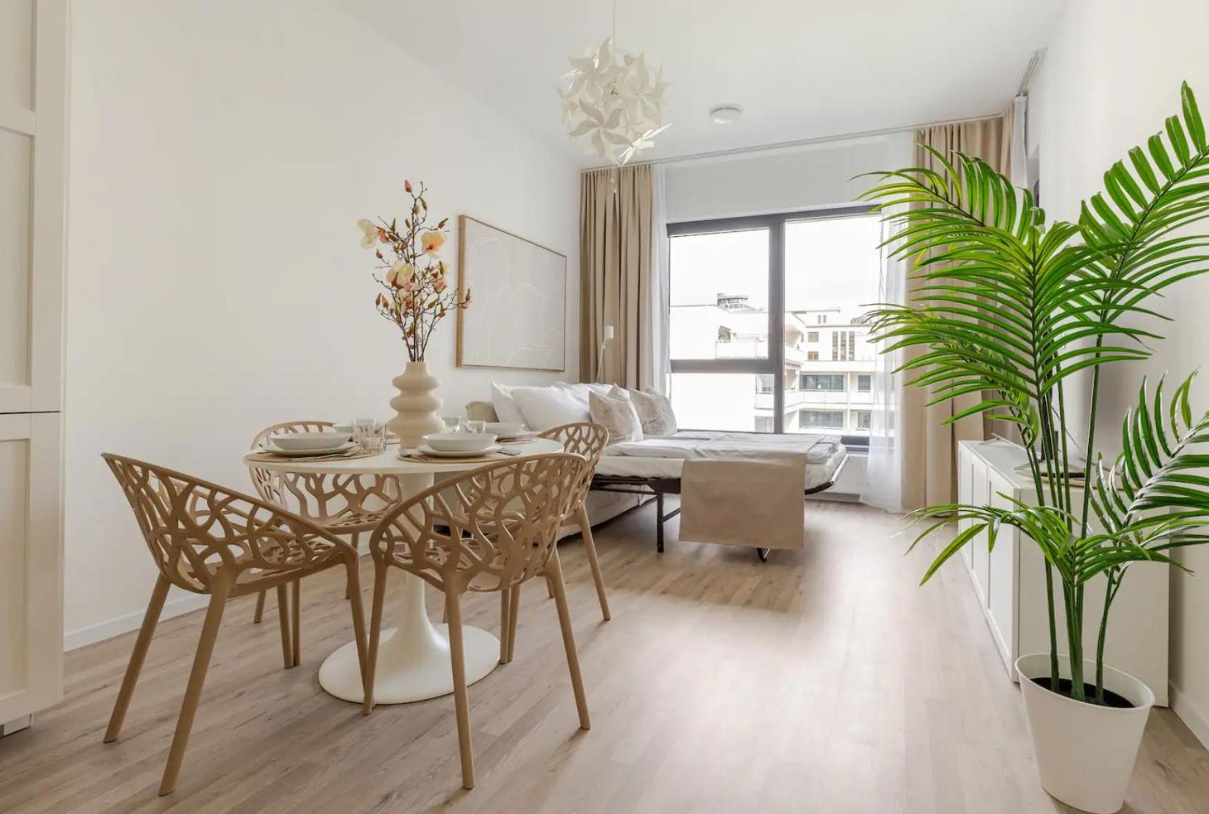 Magnolie Suite Presidential Garden Free Parking บราติสลาวา ภายนอก รูปภาพ